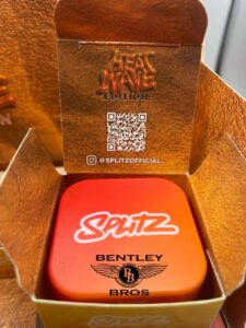 Close-up of Splitz Wax Heat Wave Edition 3.5g glass jar showing Sugar and Badder concentrate texture.