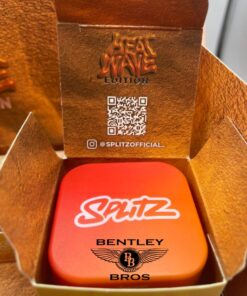 Close-up of Splitz Wax Heat Wave Edition 3.5g glass jar showing Sugar and Badder concentrate texture.