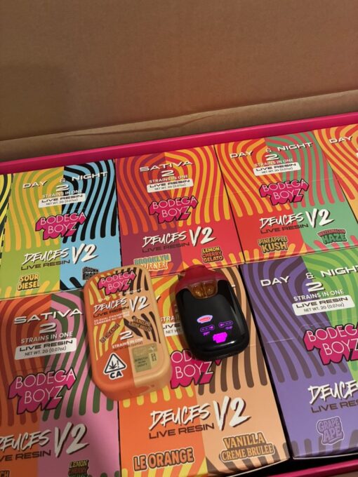 Bodega Boyz 2G Dual Chamber Disposable Vape | 10,000 Puffs | 2 Flavors in 1