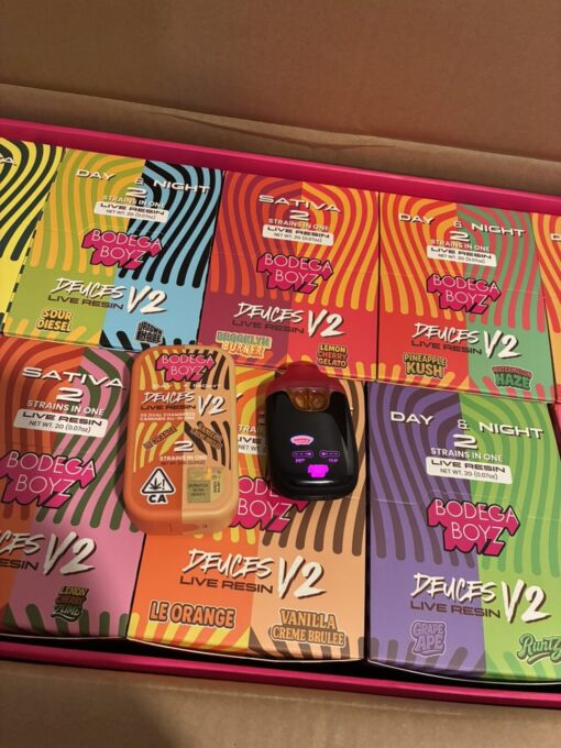 Bodega Boyz 2G Dual Chamber Disposable Vape | 10,000 Puffs | 2 Flavors in 1