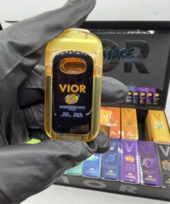 VIOR 2G disposable vape pen with ceramic coil and draw-activated mouthpiece