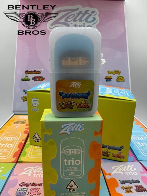 ZETTI TRIO 2G Disposable vape hardware showing three multi-chamber strain tanks